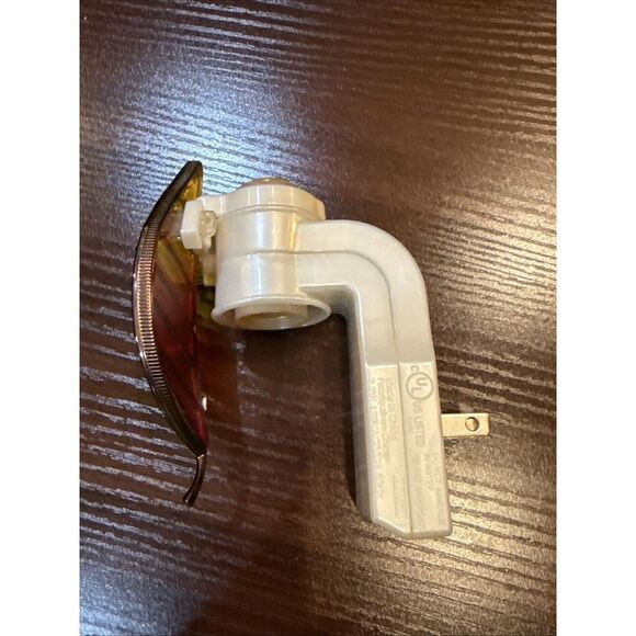 BATH‎ & BODY WORKS Autumn Leaf Nightlight Plug-In - Picture 2 of 7